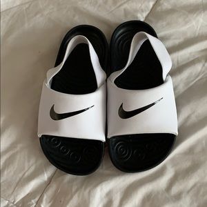 White Size 10C Nike Toddler Slides